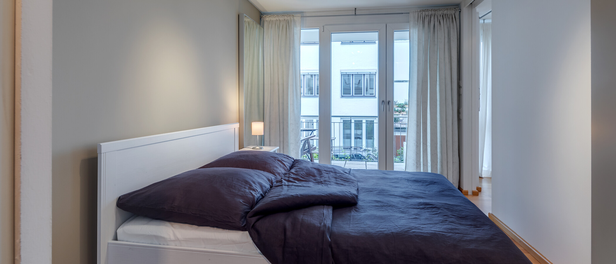 マンション München Maxvorstadt 01 寝室 10752