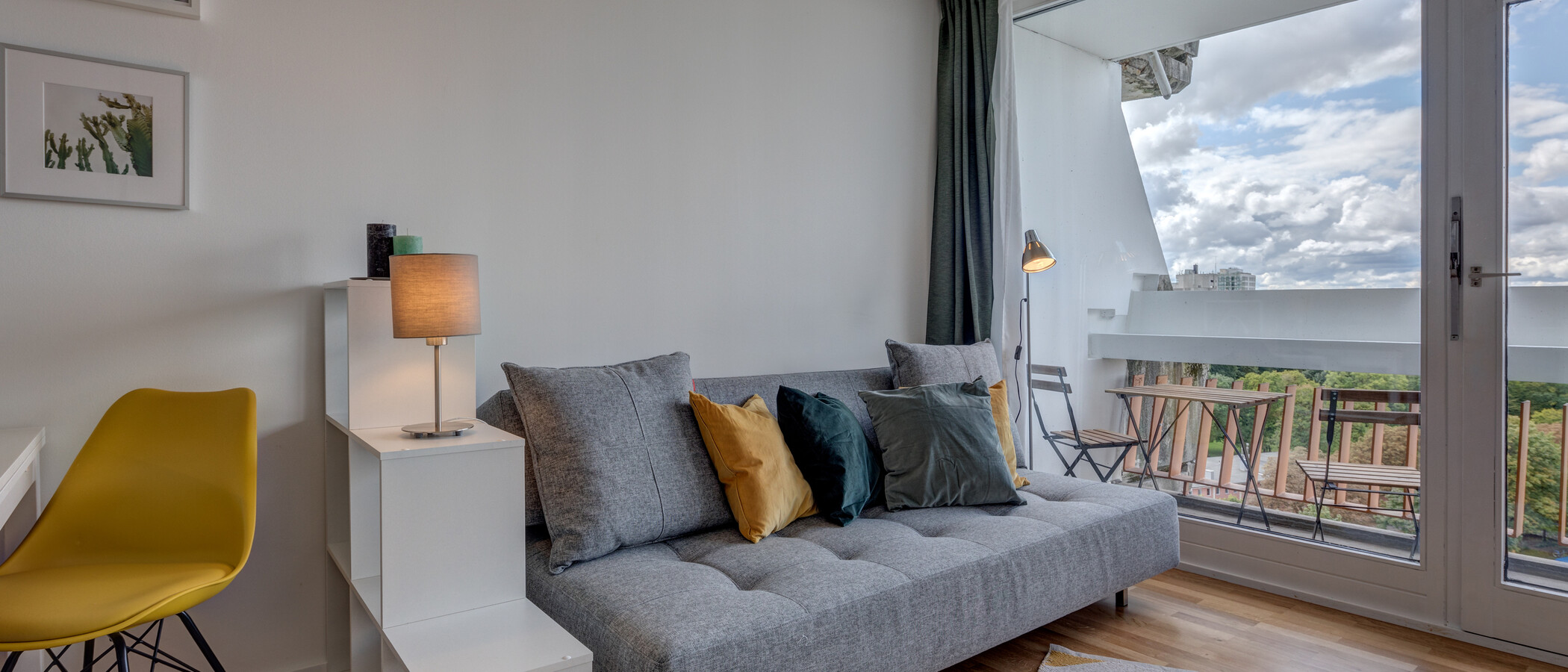 アパルトマン München Schwabing-Nord (zw. Leopoldstraße & Englischen Garten) 02 リビングルーム 10753