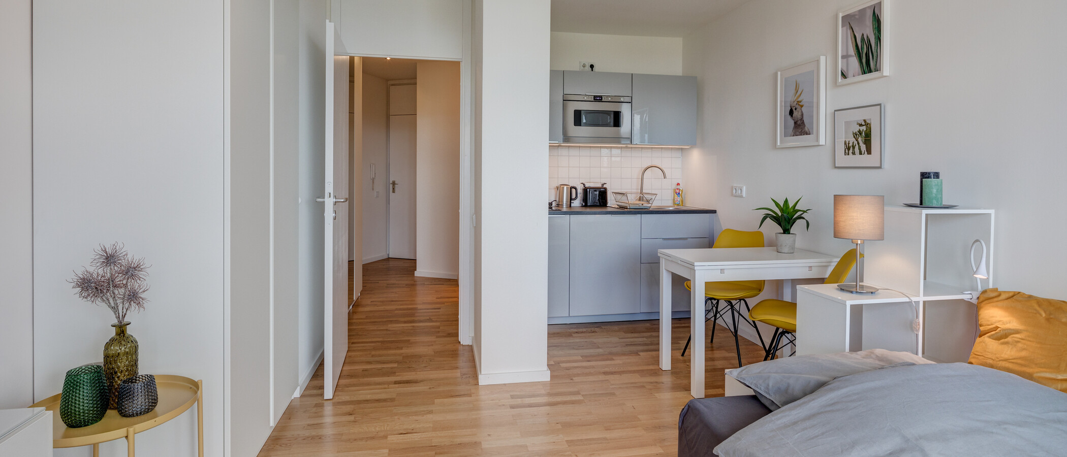 アパルトマン München Schwabing-Nord (zw. Leopoldstraße & Englischen Garten) 04 リビングルーム 10753