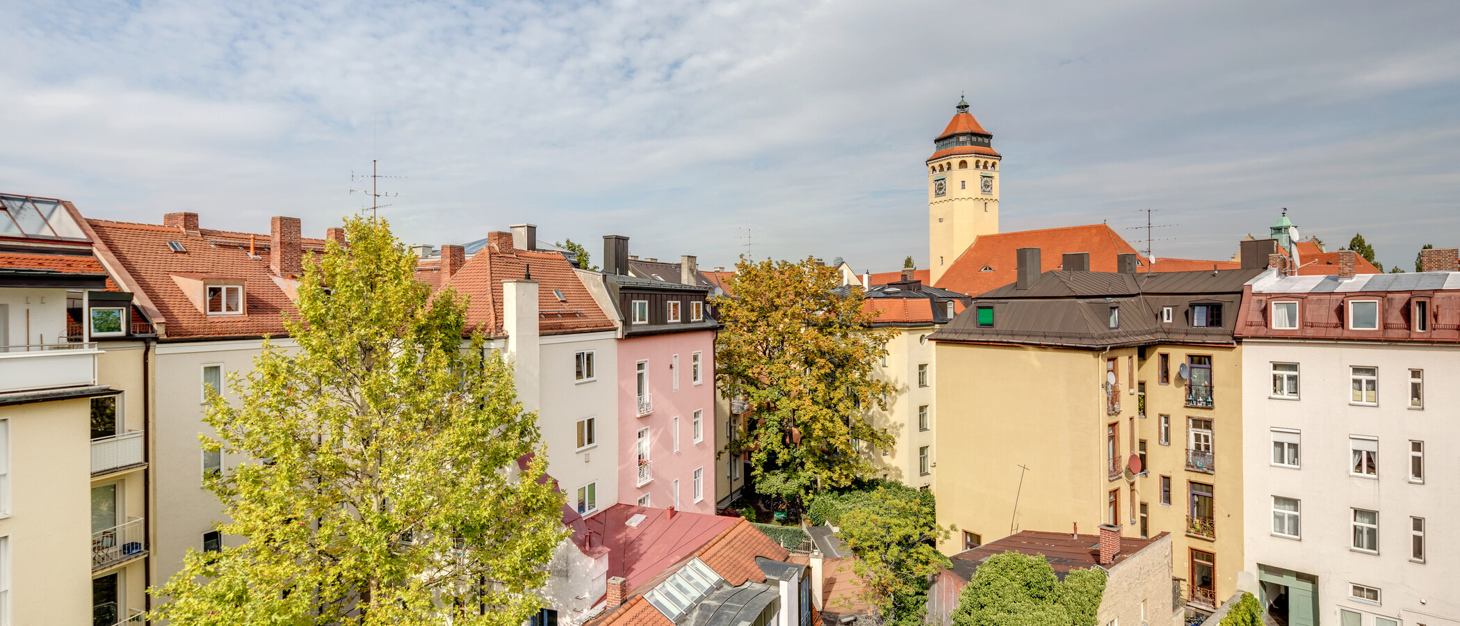 アティック・フラット（屋根裏） München Schwabing-Nord (zw. Belgrad- & Leopoldstraße) 01 物件からの眺め 10759