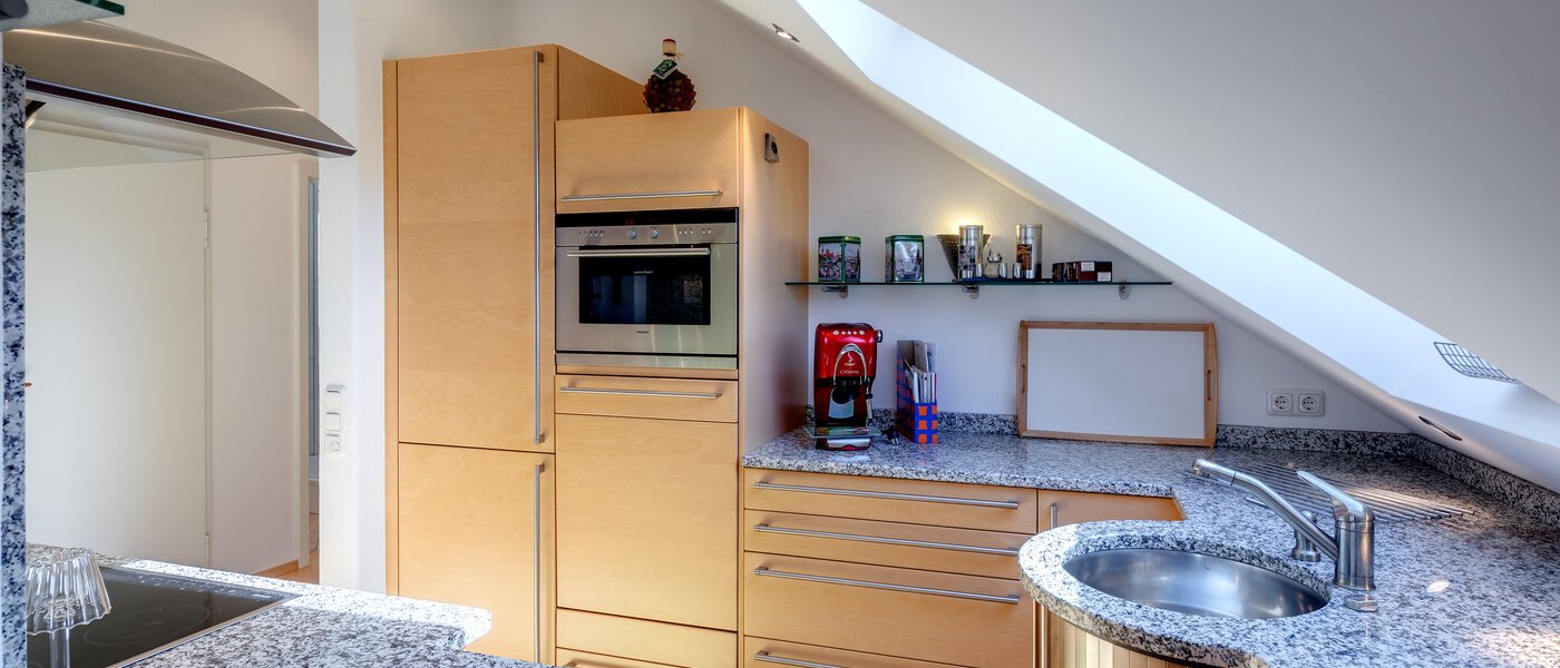 アティック・フラット（屋根裏） Neubiberg 03 キッチン 10767