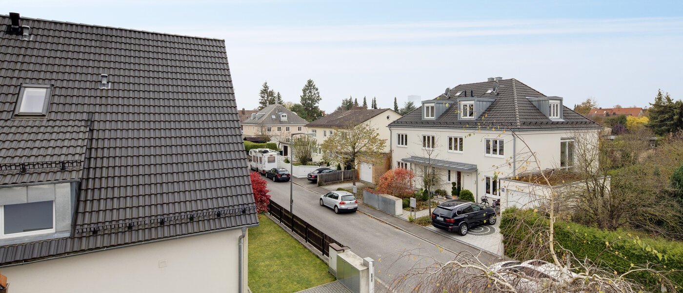 アティック・フラット（屋根裏） München Denning 04 物件からの眺め 10809