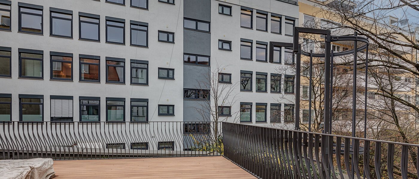 マンション München Bogenhausen 03 テラス・ポーチ 10830