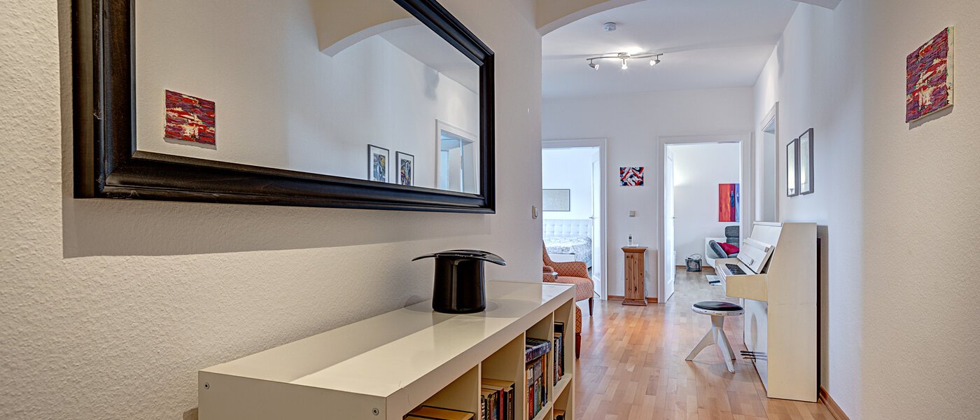 マンション München Schwabing (links der Leopoldstraße) 01 玄関入り口 10852