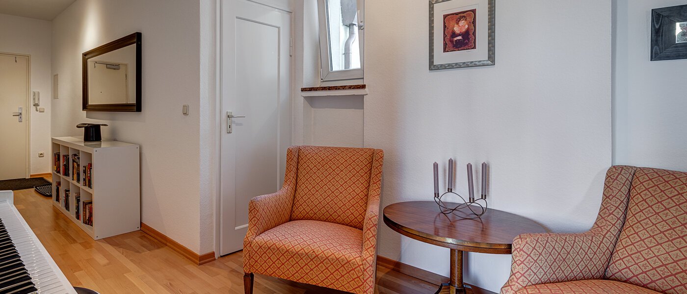 マンション München Schwabing (links der Leopoldstraße) 03 玄関入り口 10852