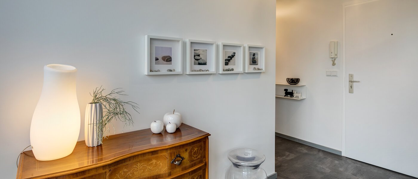 マンション München Neuhausen 03 玄関入り口 10865