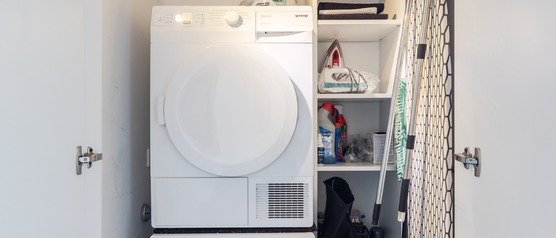 マンション München Neuhausen 01 貯蔵室 10865