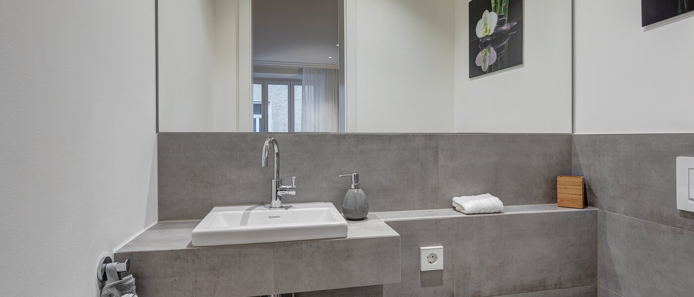 マンション München Maxvorstadt - Rund um den Josephplatz 01 ゲスト用 WC 10866