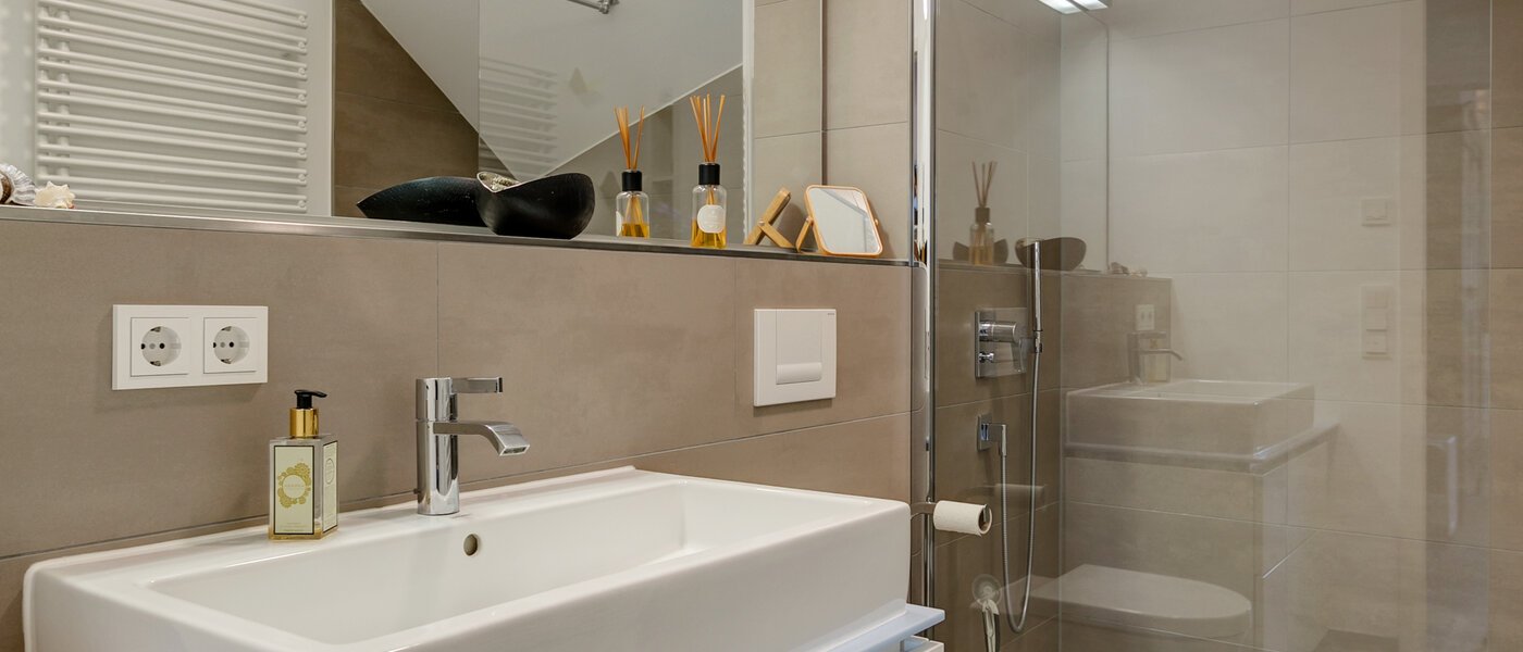 複層住宅 München Maxvorstadt 01 浴室 10881