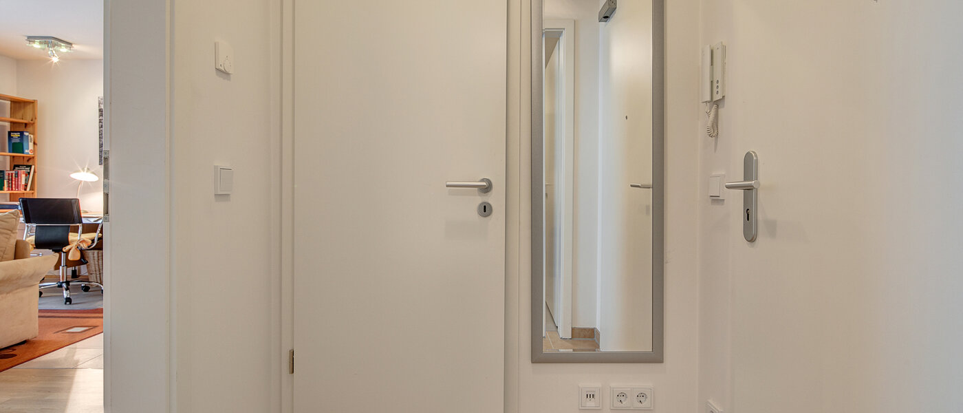 マンション München Pasing 02 玄関入り口 10885