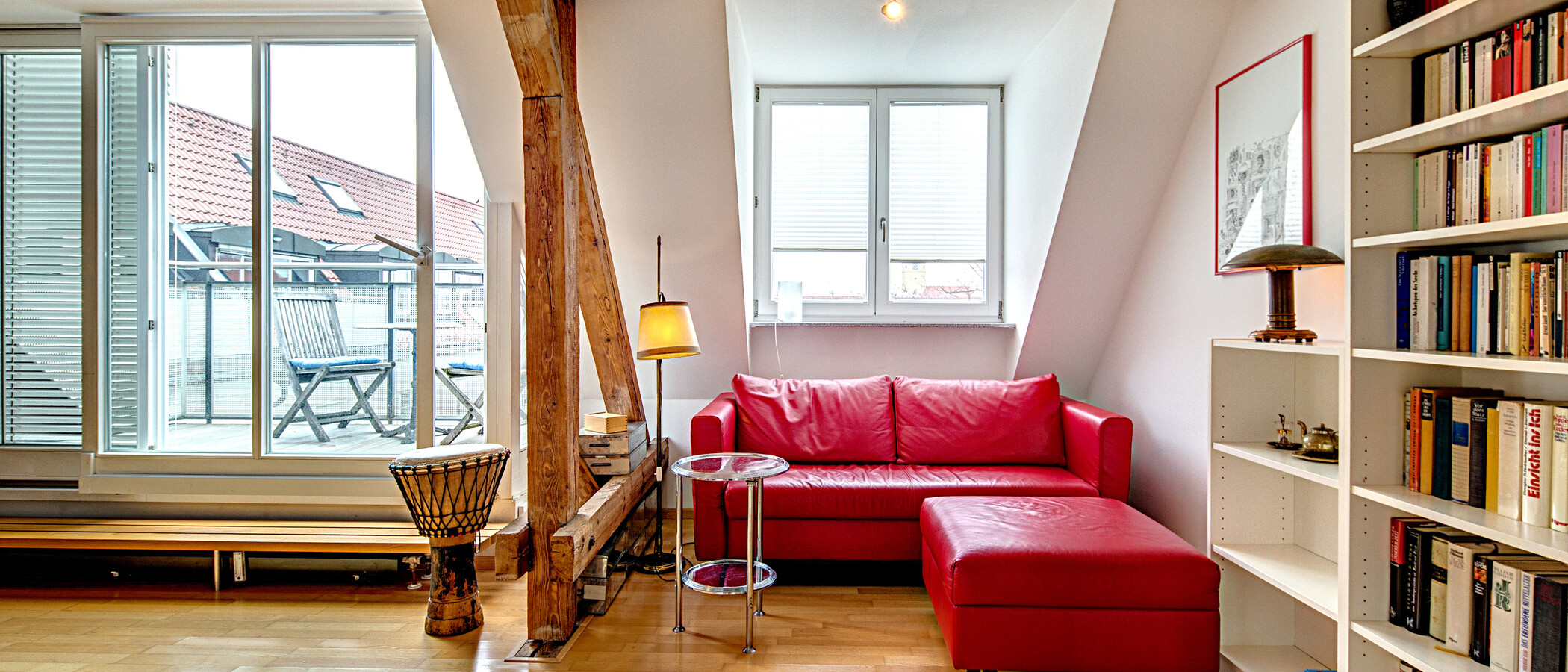 複層住宅 München Schwabing (links der Leopoldstraße) 02 リビングエリア 1090