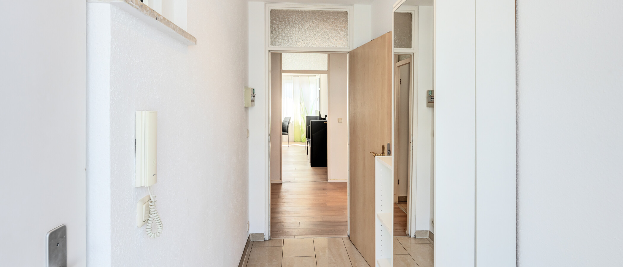 マンション München Laim 02 玄関入り口 10936