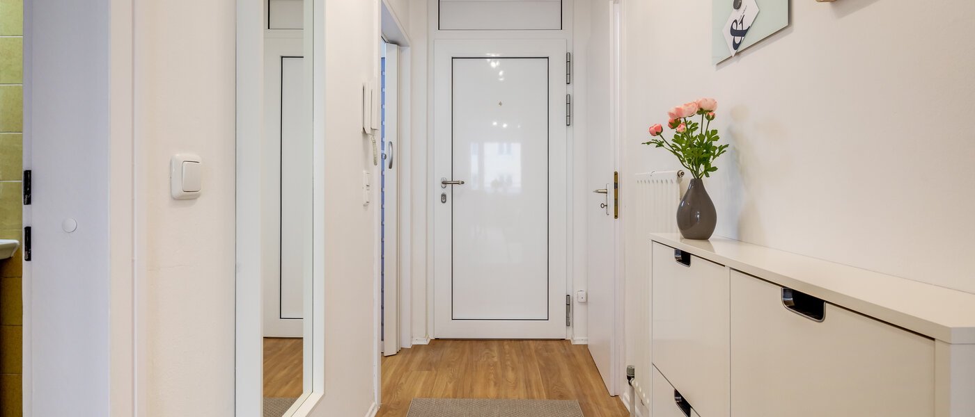 マンション München Neuhausen 03 玄関入り口 10941