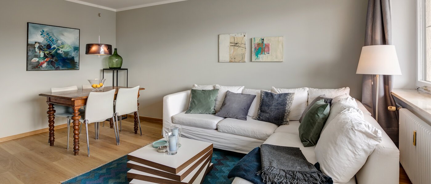 マンション München Sendling-Westpark 01 リビングルーム 10942