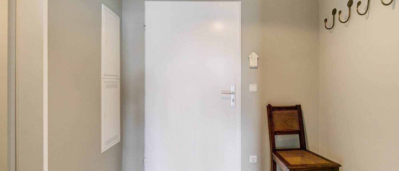 マンション München Sendling-Westpark 01 玄関入り口 10942