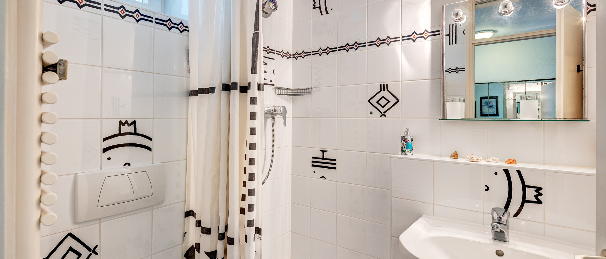 アパルトマン München Schwabing (links der Leopoldstraße) 01 浴室 1095