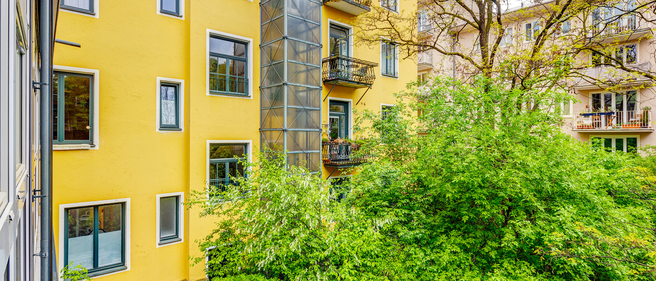 アパルトマン München Schwabing (links der Leopoldstraße) 03 物件からの眺め 1095