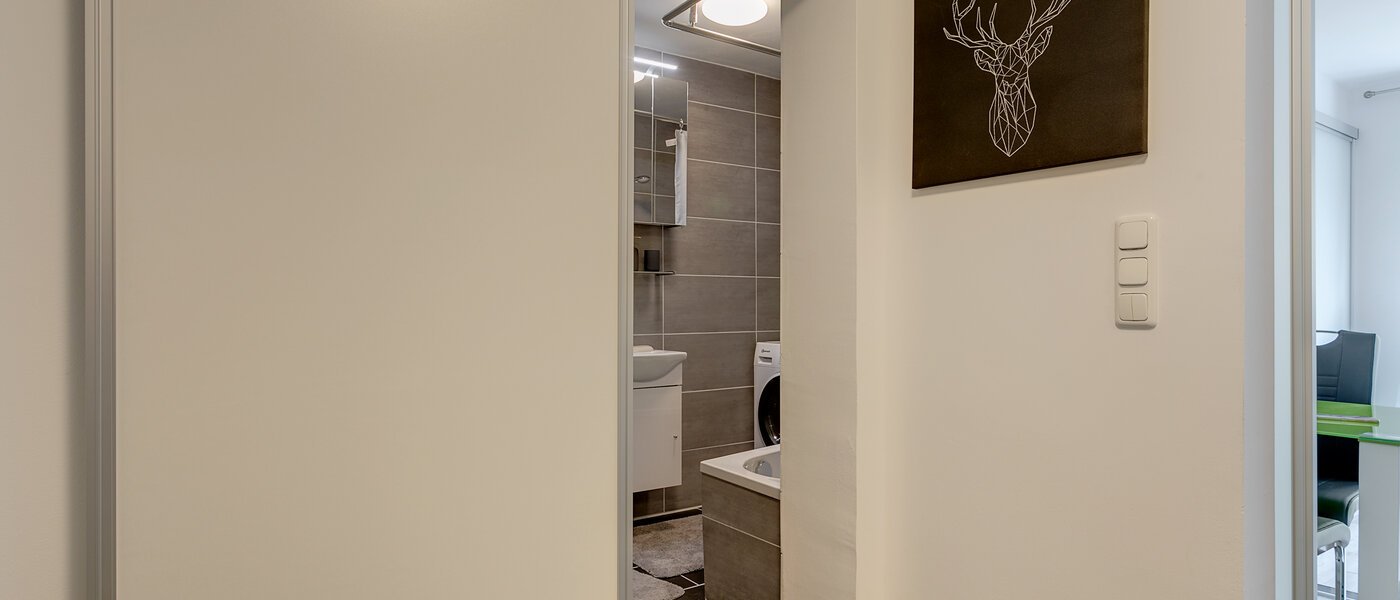 マンション München Fasanerie 03 玄関入り口 11028