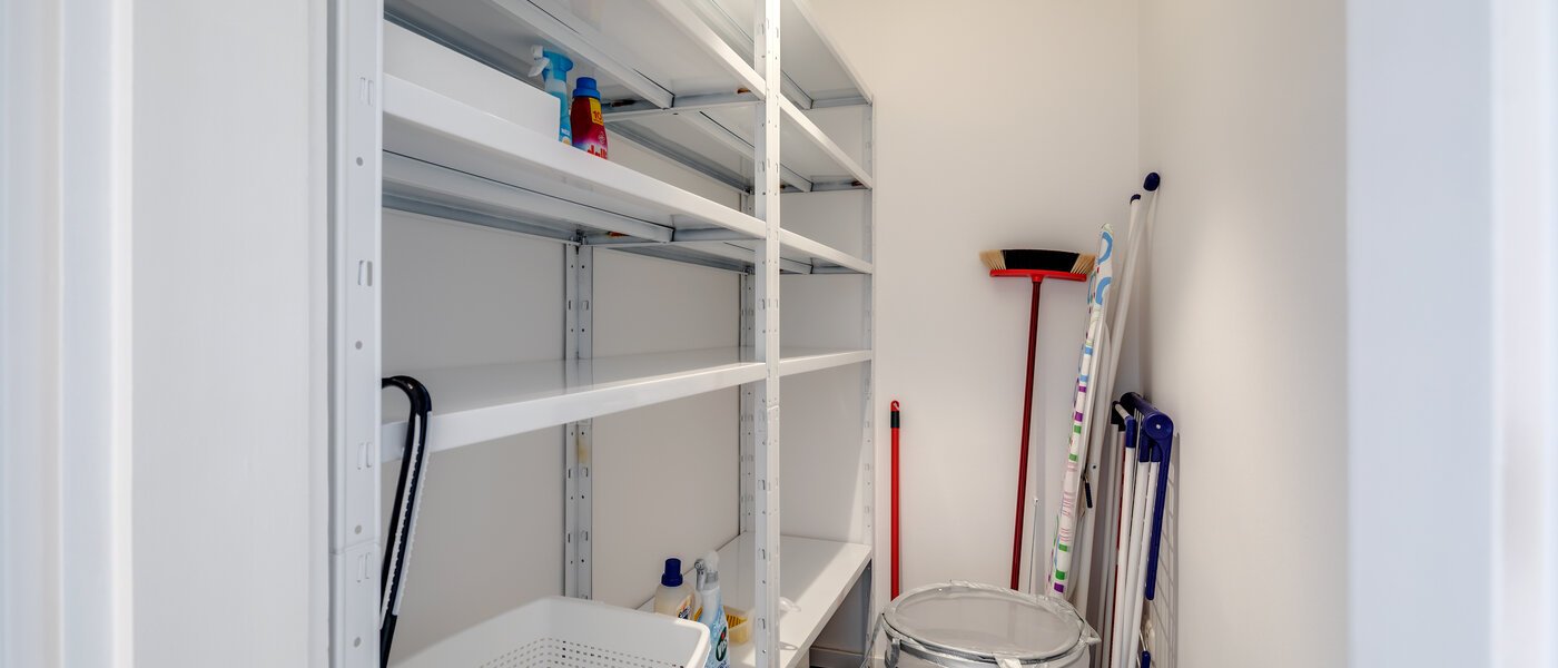 マンション München Schwabing (links der Leopoldstraße) 01 貯蔵室 11029