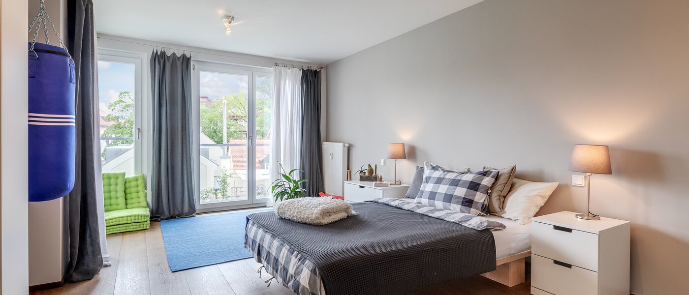 複層住宅 München Au 01 2.　寝室 11032