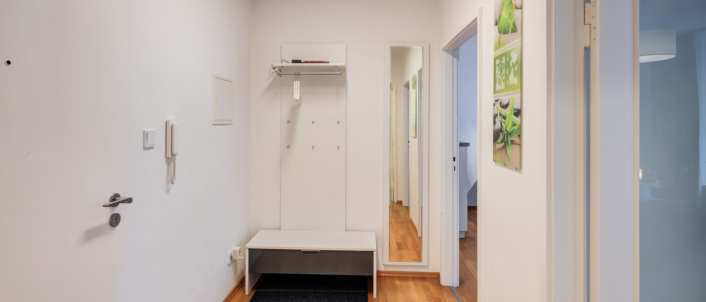 マンション München Haidhausen 01 玄関入り口 11036