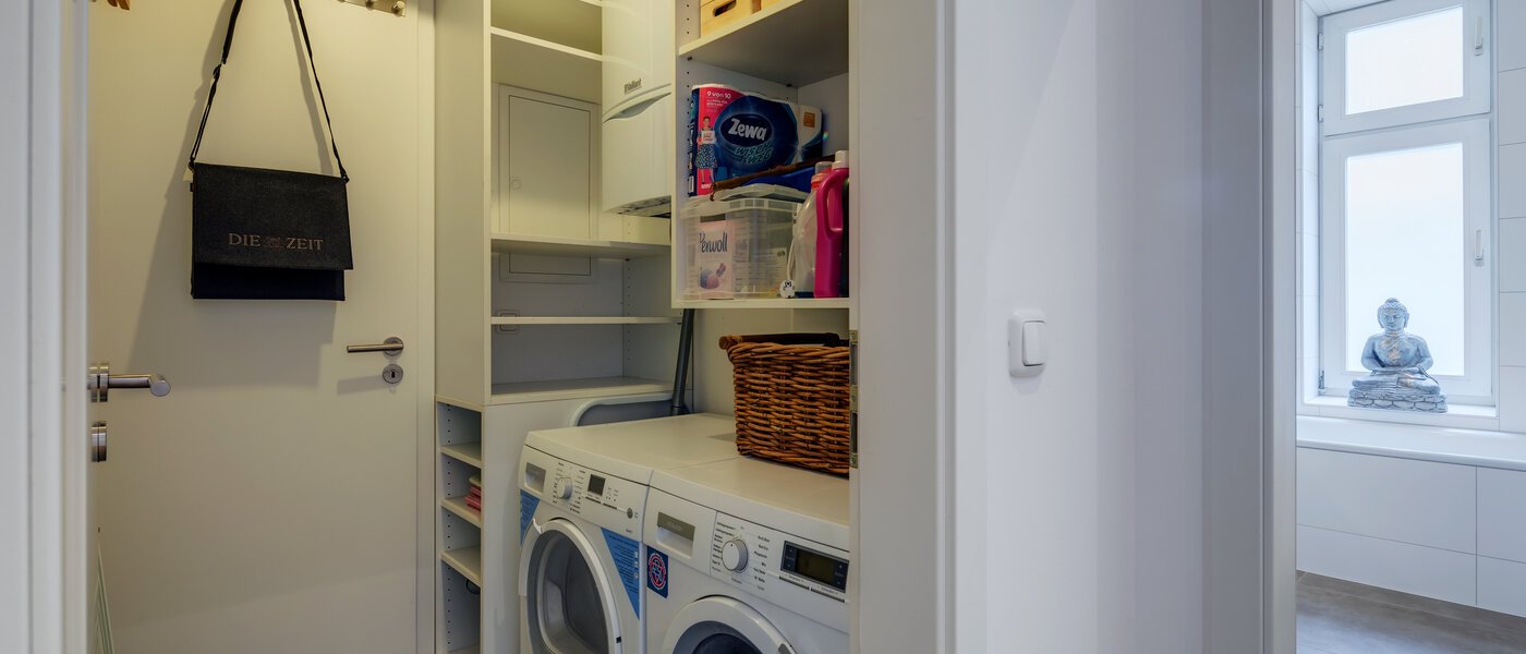 マンション München Neuhausen 01 貯蔵室 11045