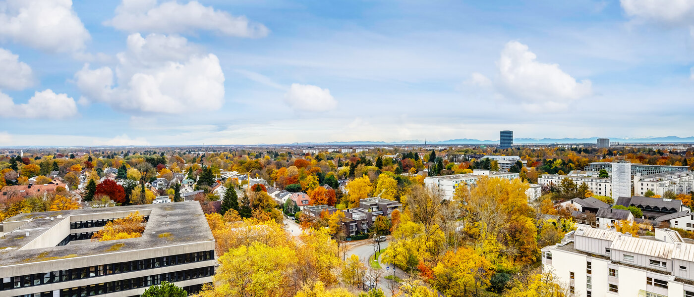 マンション München Arabellapark 01 物件からの眺め 11073