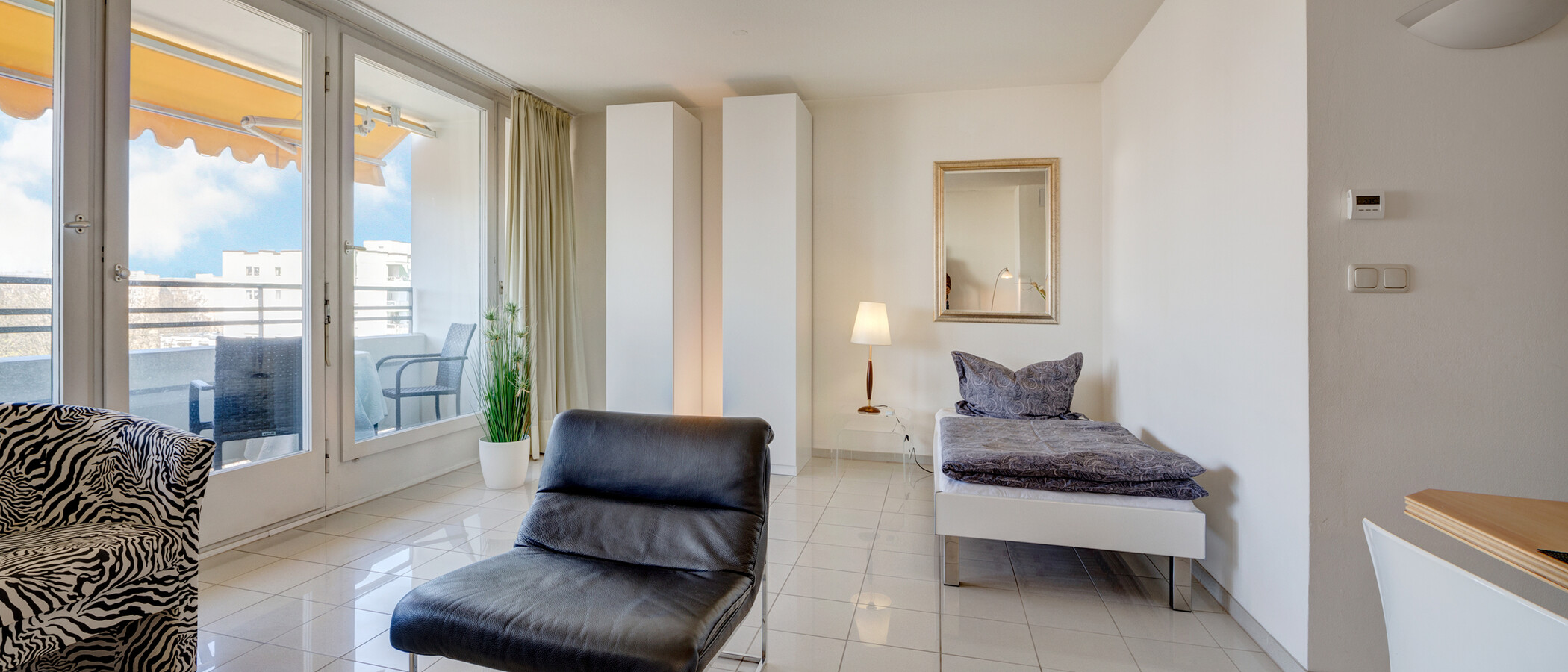 マンション München Johanneskirchen 04 リビングルーム 1110