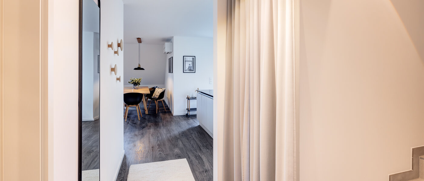 メゾネット・マンション（複数階にわたるマンション） München Pasing 01 玄関入り口 11136