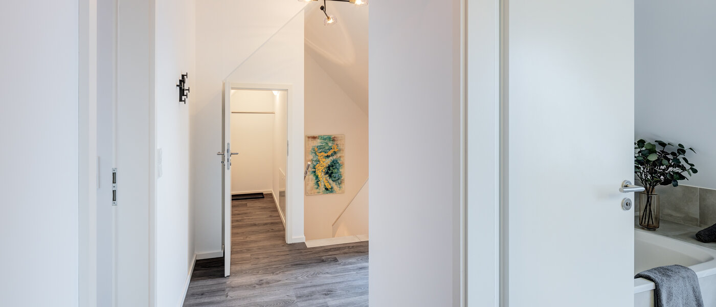 メゾネット・マンション（複数階にわたるマンション） München Pasing 06 玄関入り口 11136