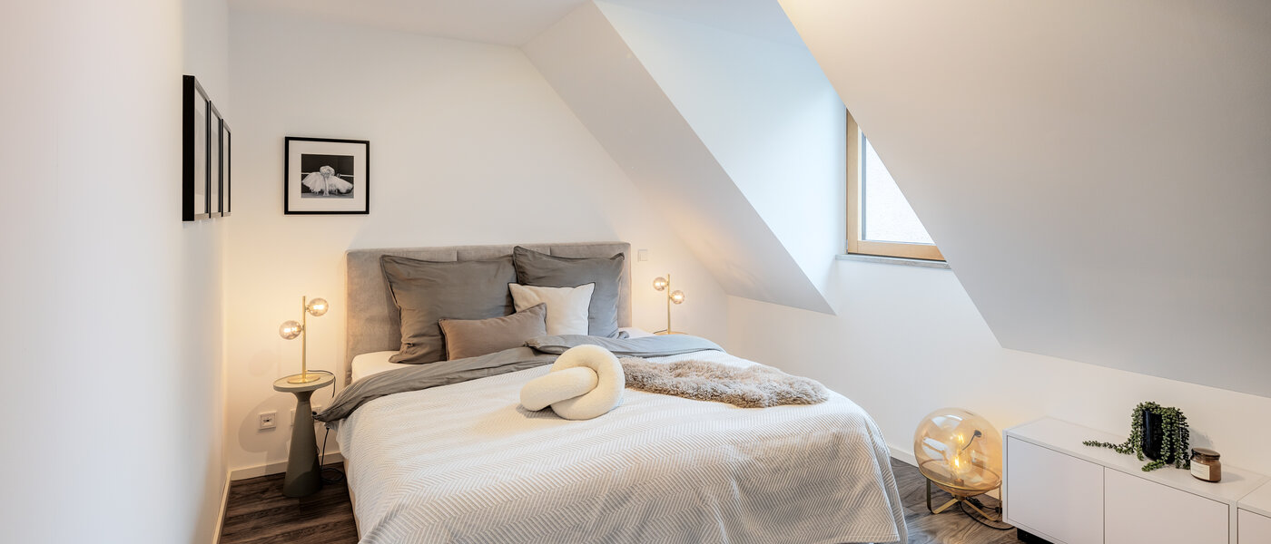 メゾネット・マンション（複数階にわたるマンション） München Pasing 01 1. 寝室 11136