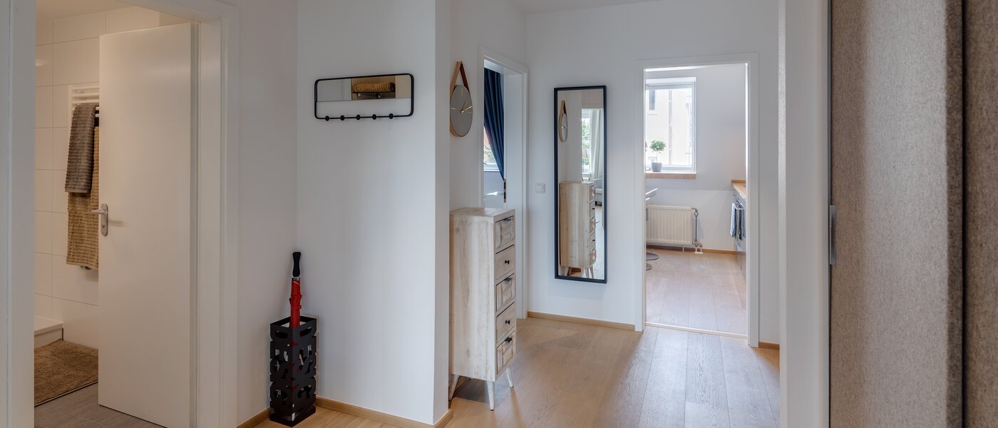 マンション München Schwabing 02 玄関入り口 11155