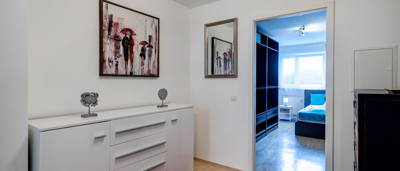 マンション München Bogenhausen 03 玄関入り口 11173