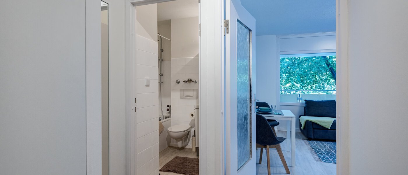 マンション München Schwabing-West (rund um den Bonner Platz) 01 玄関入り口 11195