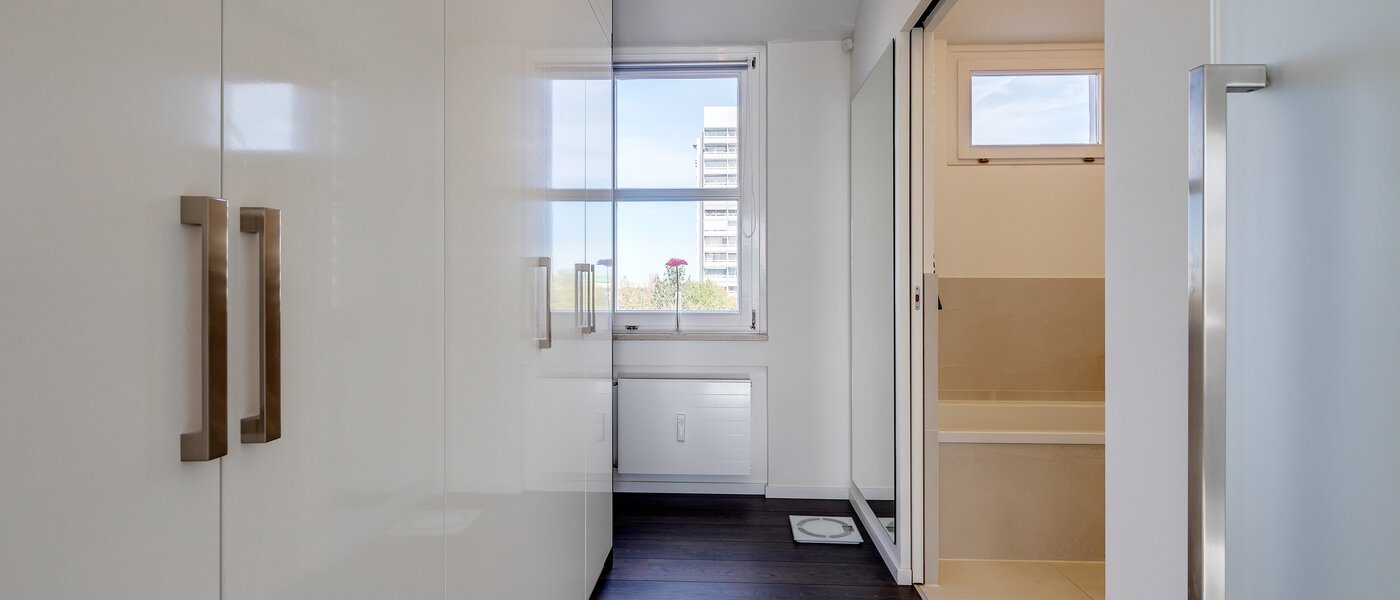 ペントハウス München Arabellapark 02 玄関入り口 11226