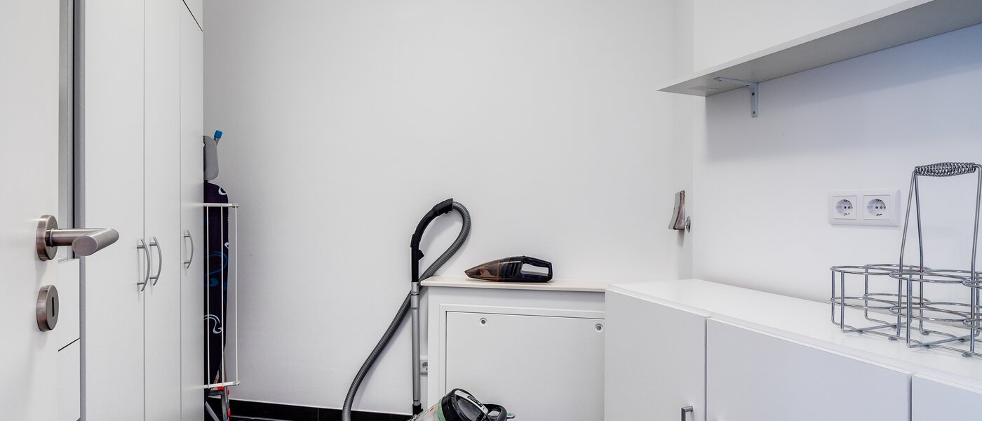 マンション München Parkstadt Solln 02 貯蔵室 11253