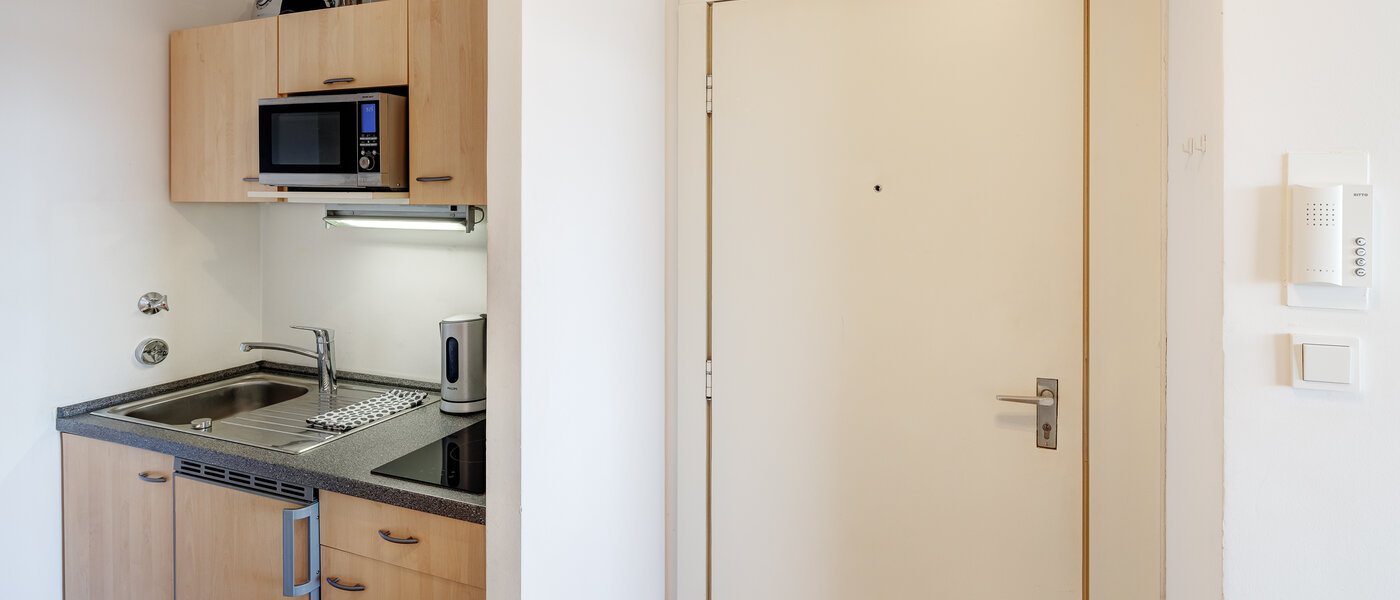 マンション München Obersendling 03 玄関入り口 11254