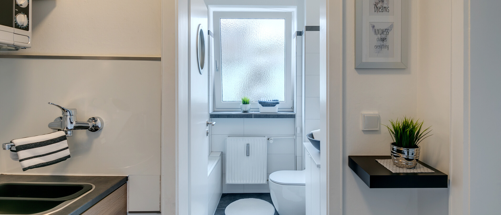 マンション München Neuhausen 01 玄関入り口 11266