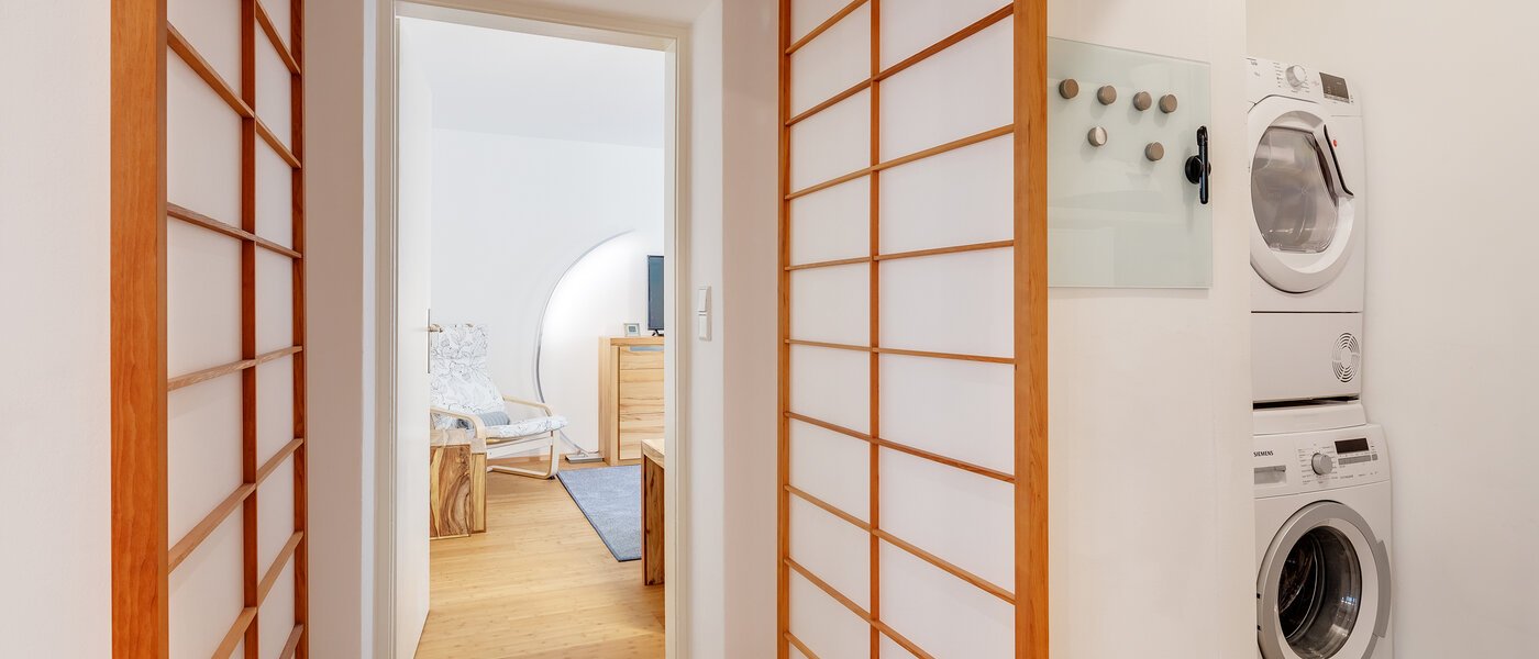 マンション München Parkstadt Bogenhausen 03 玄関入り口 11276