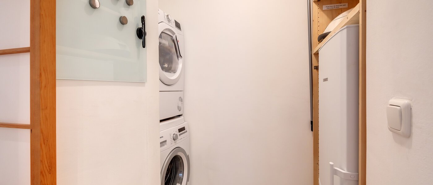 マンション München Parkstadt Bogenhausen 04 玄関入り口 11276