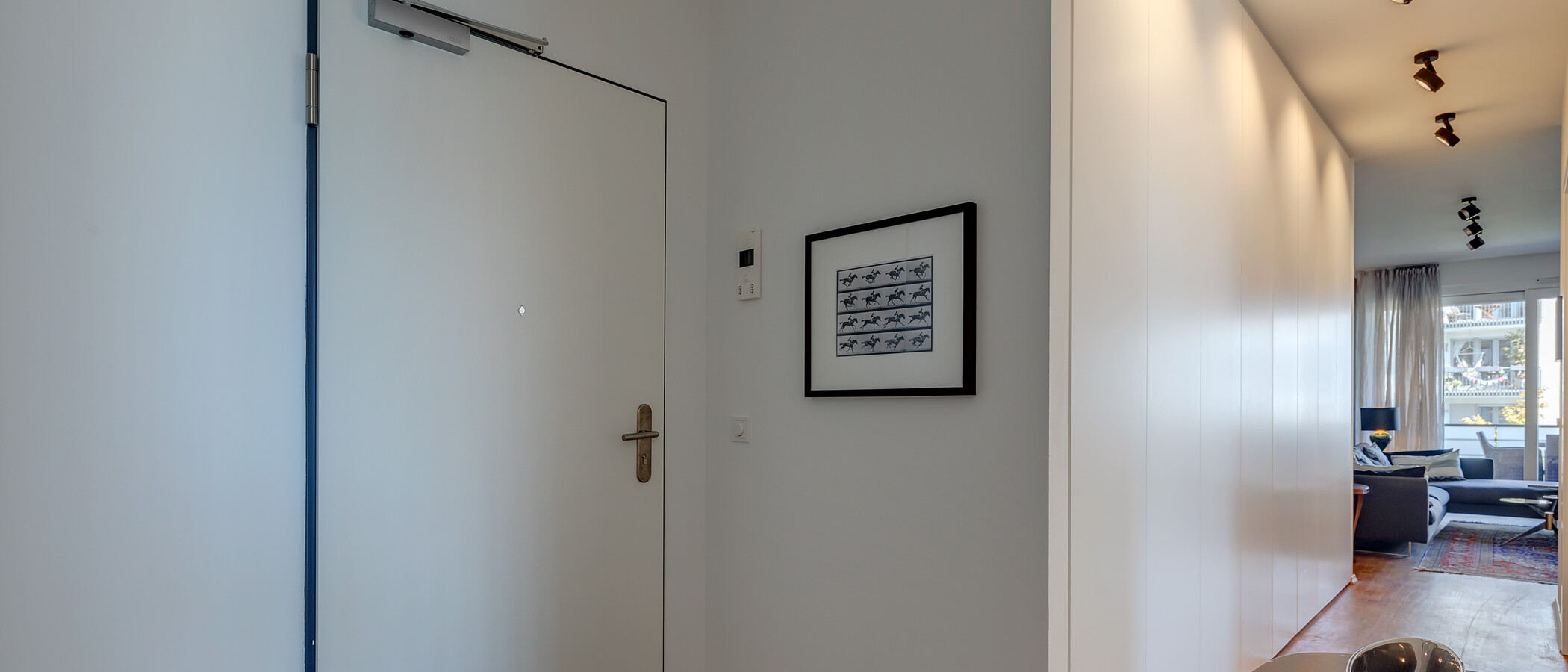 マンション München Schwabing-Nord (zw. Belgrad- & Leopoldstraße) 03 玄関入り口 11278