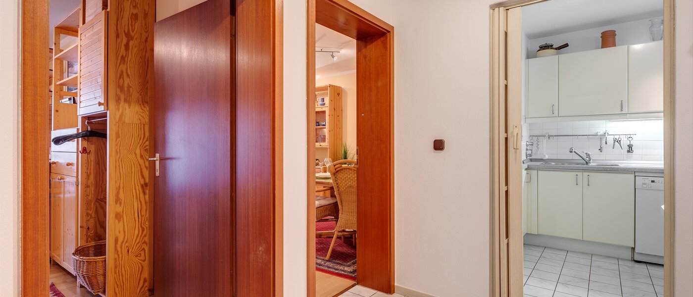 マンション München Berg am Laim 04 玄関入り口 11292