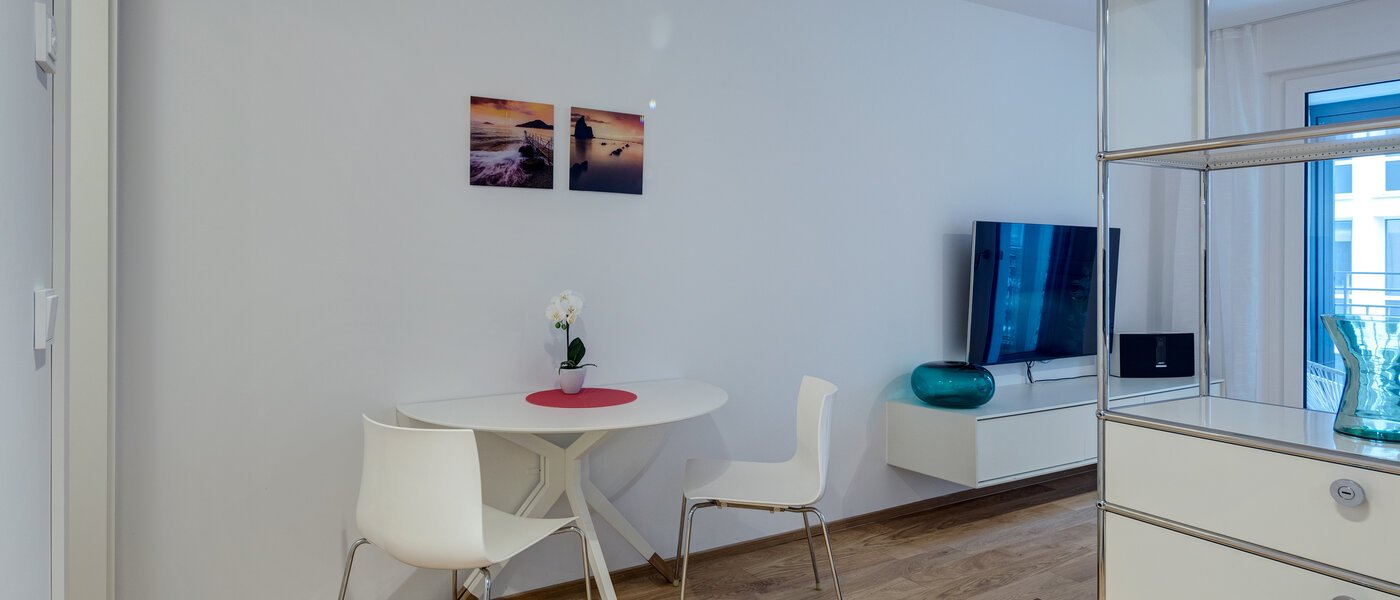 マンション München Bogenhausen 04 リビングエリア 11300