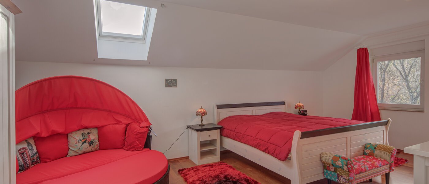 一戸建て Starnberg 01 3.　寝室 11331