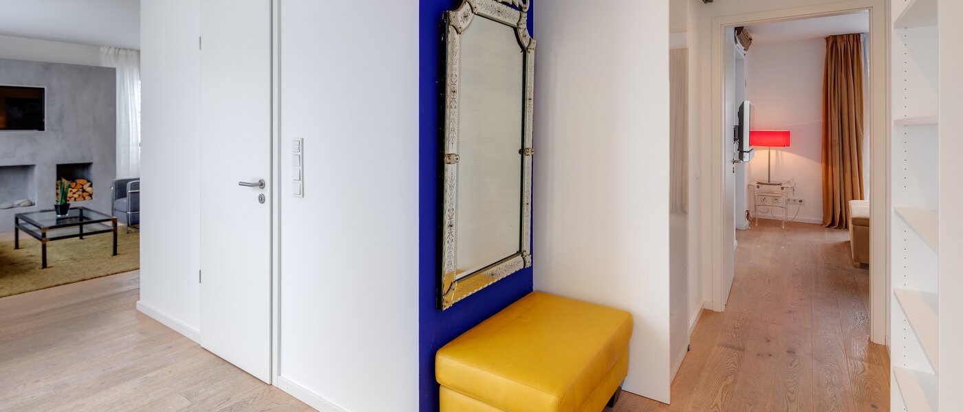 マンション München Schwabing-West 02 玄関入り口 11349