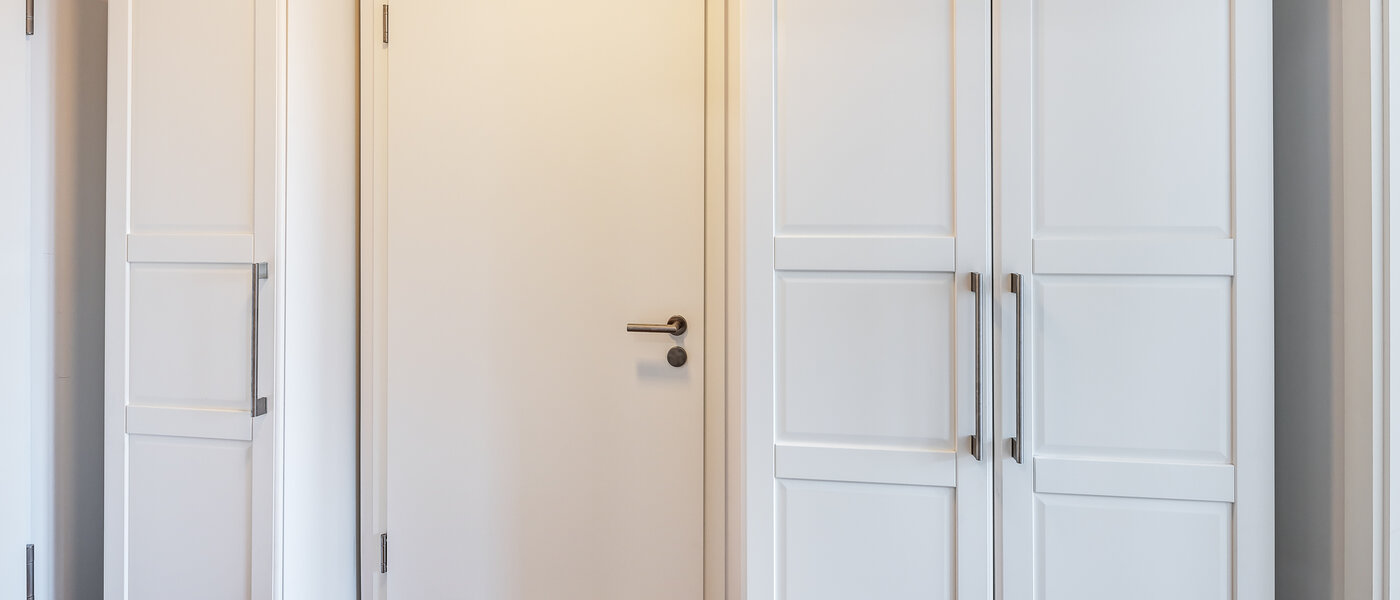 マンション München Bogenhausen 02 玄関入り口 11358