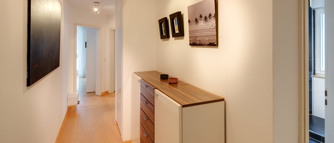 マンション München Lehel 03 玄関入り口 11361