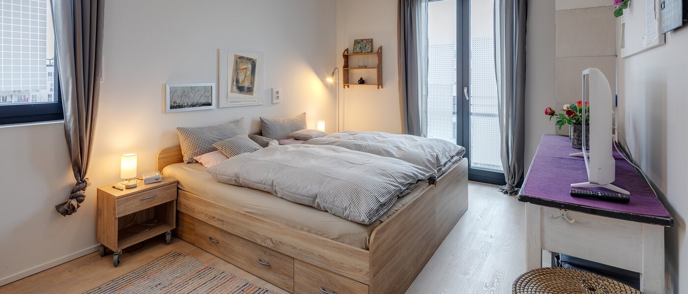 マンション München Oberföhring 01 寝室 11374