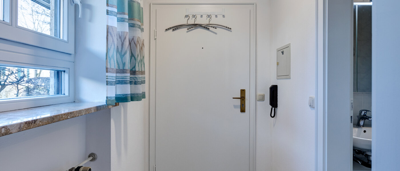 マンション Neufahrn b. Freising 01 玄関入り口 11382