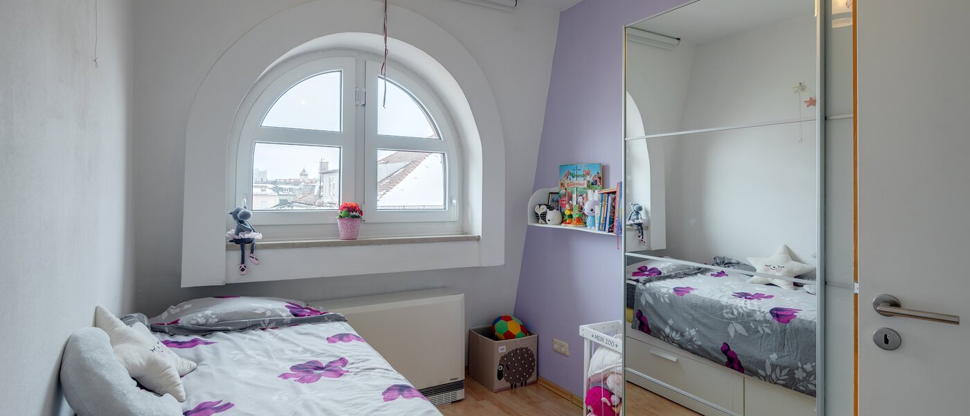 アティック・フラット（屋根裏） München Schwanthalerhöhe 01 2.　寝室 11426